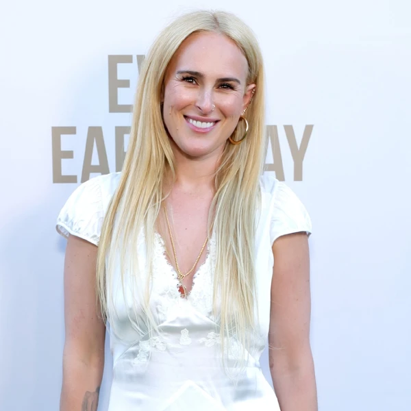 Rumer Willis on Mom-Shaming: 'We're All Trying to Figure Out How to Be Understood'