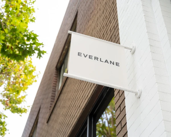 The Broken Promise of Sustainable Fashion: Why Consumers Are Feeling Duped