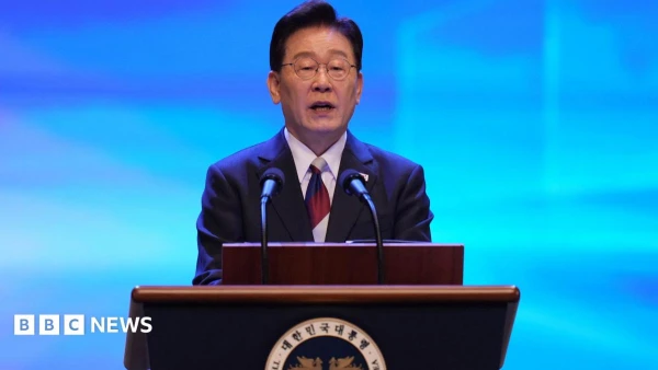 South Korea Extends Olive Branch to North, Seeks End to Decades-Long War