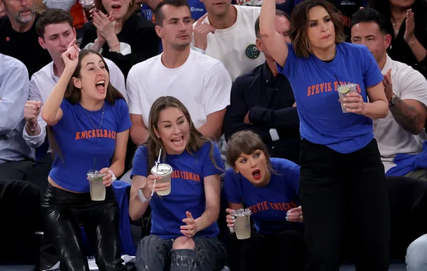 Taylor Swift and Haim Sisters Bring Star Power to Knicks vs. Spurs NBA Finals Game
