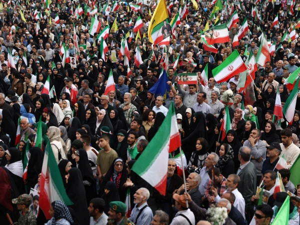 Tensions in Strait of Hormuz Drive Oil Past $120 as Trump Urges Iran to Surrender