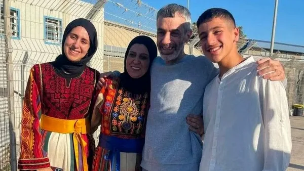 After 25 Years in Israeli Prison, Father Embraces Son Born from Smuggled Sperm
