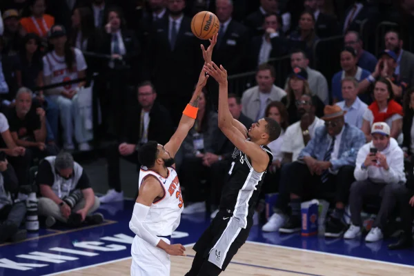Knicks Aim to Extend Finals Lead as Spurs Seek to Even Series