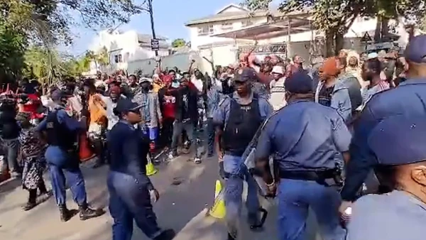 Malawi Protesters Clash with Police Over South Africa Deportation Demands