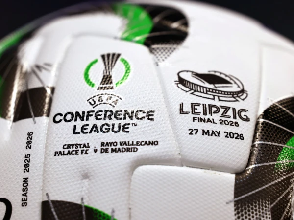 Europa League Final Marred by Fan Clashes in Leipzig