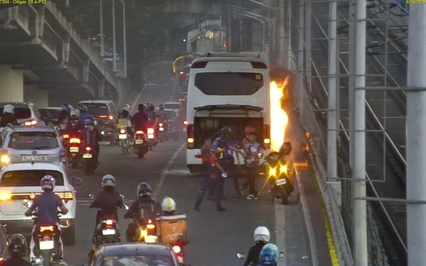 Bus Company Held Liable for EDSA-Ortigas Flyover Fire Damage, Says DPWH