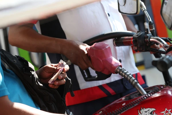 Diesel Prices to Drop by Over P12.94 per Liter Starting April 28