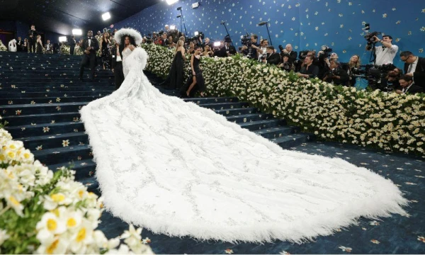 Fashion's Biggest Night Unveils 2026 Theme: 'Digital Dreams' Takes Center Stage