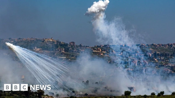 Israeli Strikes Kill Nine in Southern Lebanon, Testing Ceasefire