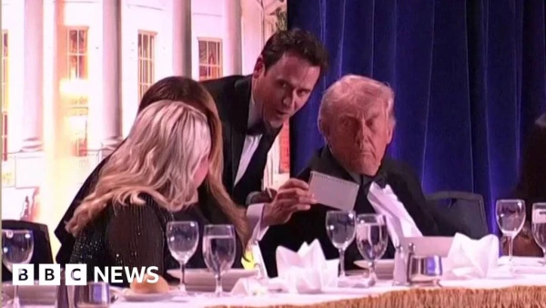 Mentalist recalls staring into Trump's eyes as they hit the floor during Washington press dinner shooting