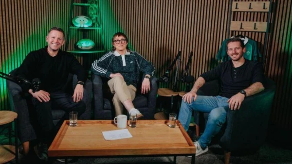 Ireland's Women's Rugby Squad Re-energizes Coach Steenson Ahead of Six Nations Clash