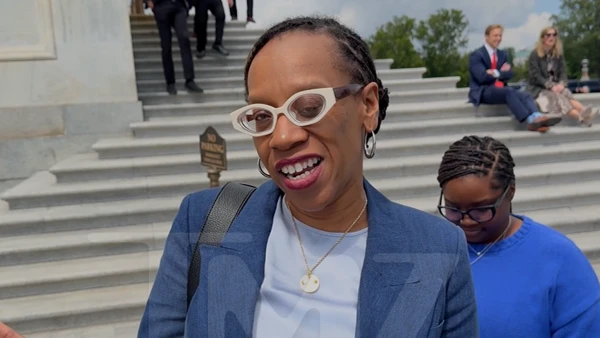 Congresswoman's Personal Grief Overshadows 4/20 Questioning