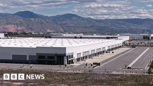 French Octogenarian Reunited with Family After ICE Detention in Alabama