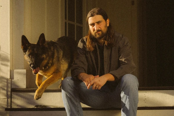 Noah Kahan's 'The Great Divide' Explores the Tenuous Threads of Modern Friendship