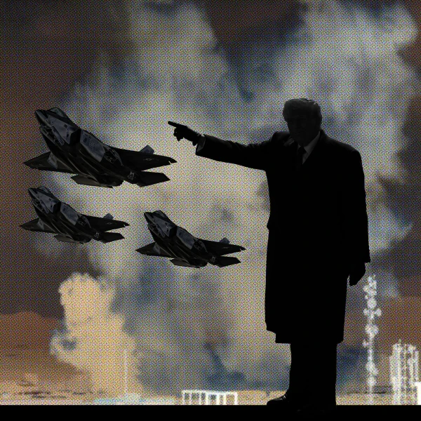 Trump's Blockade Strategy: How Economic Pressure Could Force Iran's Hand in Hormuz Crisis