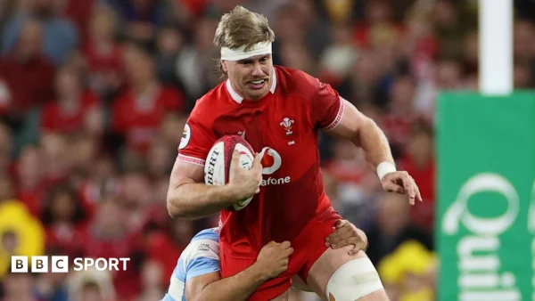 Wainwright travels to first cap scene as Pumas wait