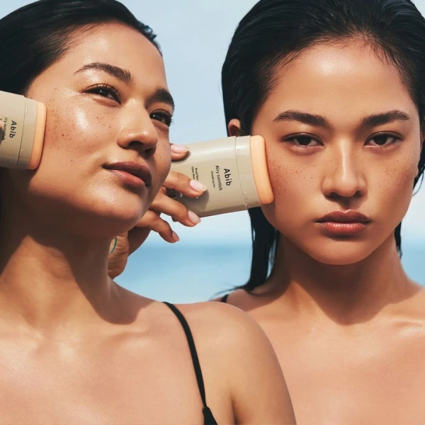 K-Beauty Sunscreen Revolution: Hydrating, Brightening Formulas That Disappear on Skin