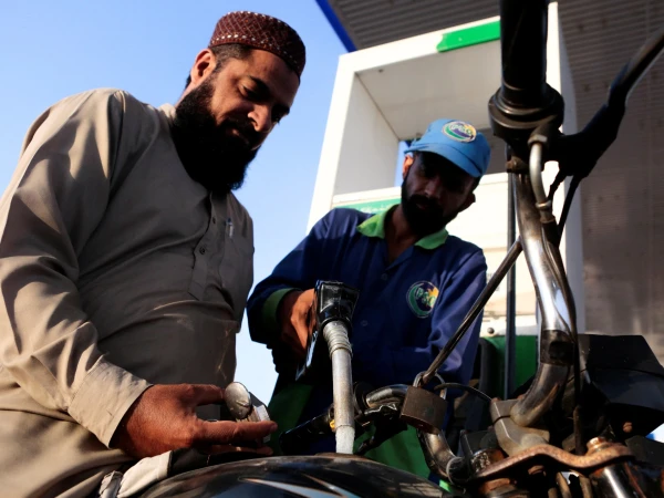 Skyrocketing Fuel Costs Push Pakistan Toward Economic and Political Turmoil