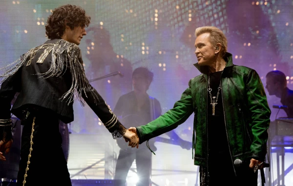 Sombr Teams Up with Billy Idol for Electrifying 'Eyes Without A Face' Duet at Coachella