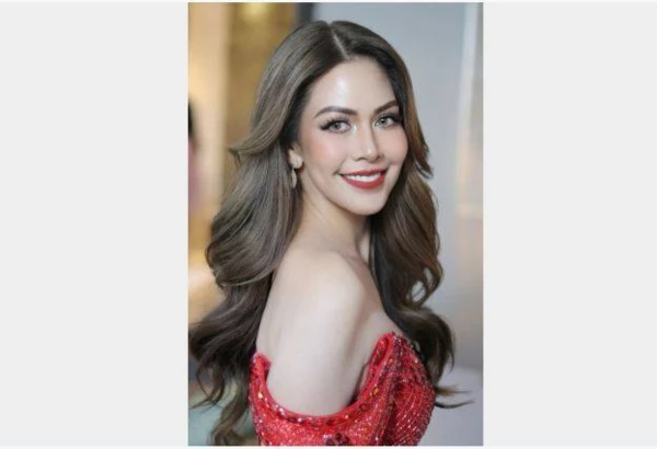 Hospitality Leader Jennylyn Gabon-Santillan Celebrates 50th with Intimate Golden Soirée