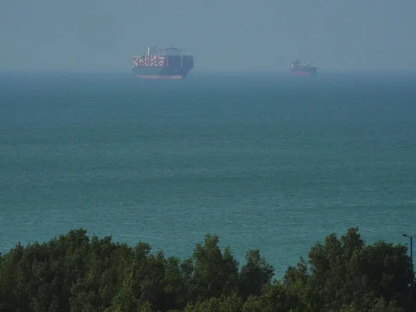 US Lifts Naval Blockade on Iranian Ports as Part of Ceasefire Pact