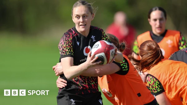 Welsh Women's Rugby Shakeup: Dallavalle Steps Up as Cox Sidelined for France Clash