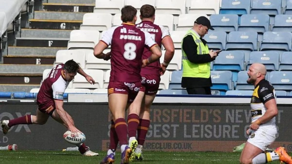 Giants Charge On: Huddersfield Secures Second Straight Super League Triumph Over York