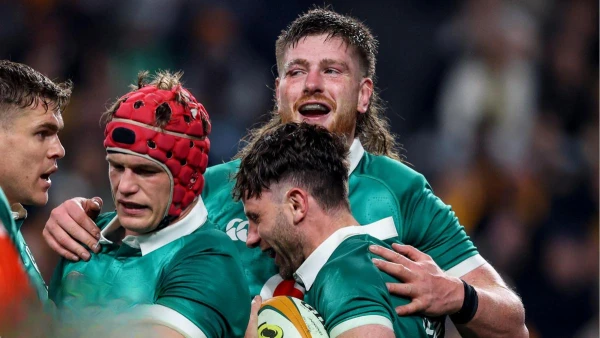 Ireland deny Wallabies after nail-biting finish