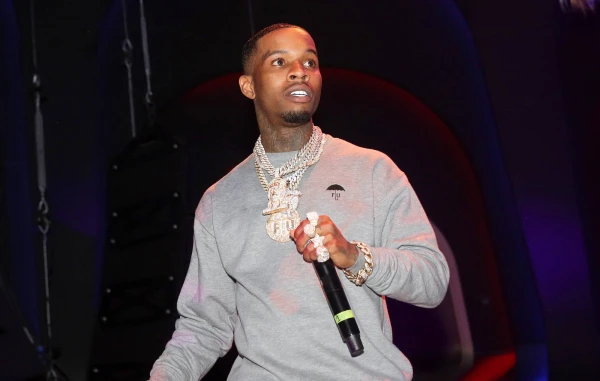 Tory Lanez Files $100 Million Lawsuit Against California Prison System Following Brutal Stabbing