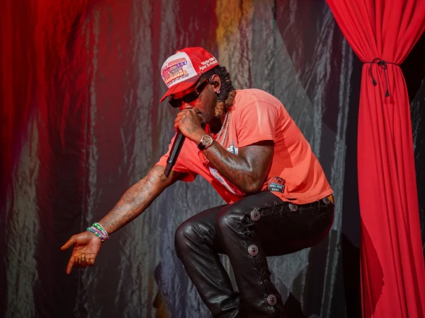 Offset Makes Triumphant Return to Stage Following Florida Shooting Incident