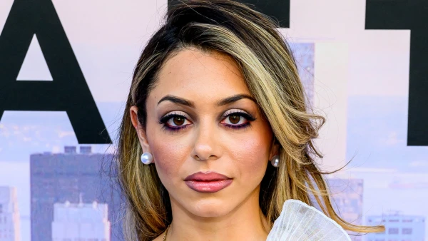 Reality Star Jade Shenker Demands Answers in Father's Mysterious Death