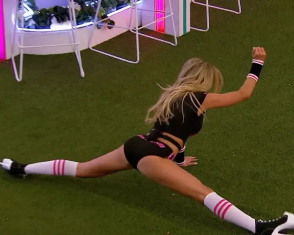 From Love Island to Your Living Room: Expert Tips on How to Safely Learn the Splits