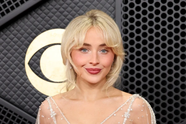 Sabrina Carpenter Commands Coachella Stage with Cinematic Spectacle Featuring Star-Studded Surprises