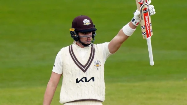 Smith and Lawrence Shatter Century-Old Record to Secure Surrey Draw
