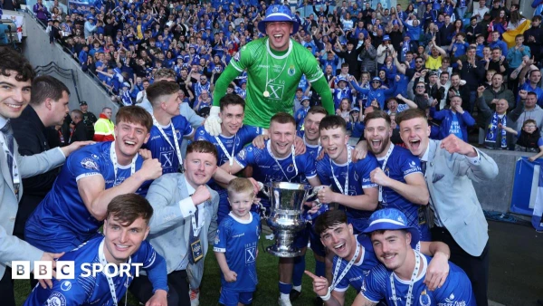 Coleraine Face Dungannon Swifts in Irish Cup Final Showdown at Windsor Park