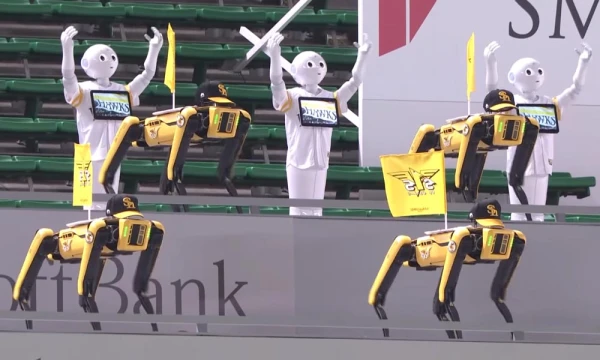 Softbank Eyes IPO for AI and Robotics Venture Roze, Aiming for $100 Billion Valuation