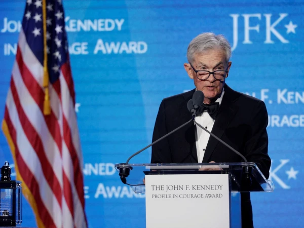 Powell Cautions Against Politicizing Federal Reserve as Trump Keeps Up Attacks