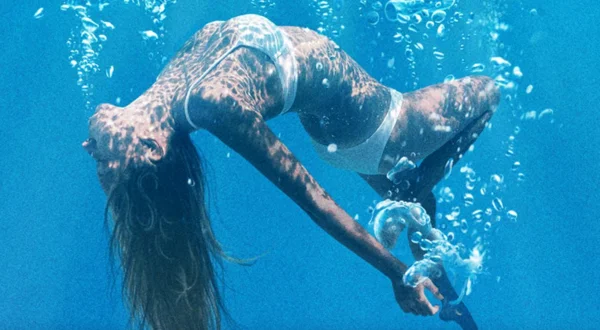 Under the Silver Lake is a clever subversion of the conspiracy thriller genre, and it's about to leave Netflix