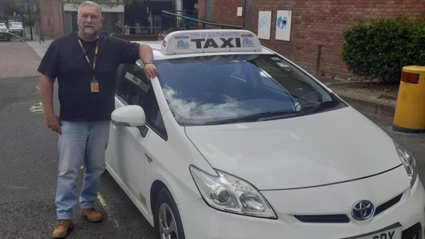 Fuel Price Surge Strains Southern England's Taxis and Farms Amid Iran Conflict Fallout